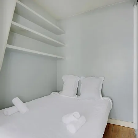 5 - Cosy *